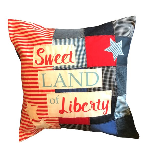 Patriotic Pillow Cover: Patchwork Stars, Sweet Land of Liberty, 18 x 18 - Picture 9 of 10